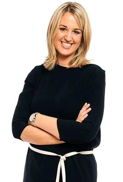 Portrait von Mag. Katrin Groiss-Schuster im Business Outfit