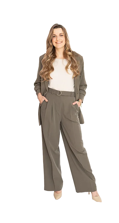 Bettina Rabensteiner im Business Outfit